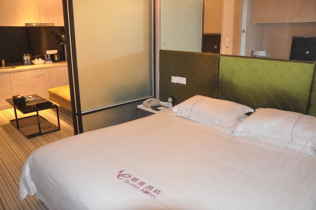 Starway Hotel Silver Zhuhai Room photo